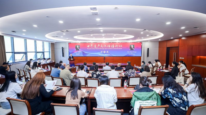 品牌策划与广告：两家公司背后的差异化使命